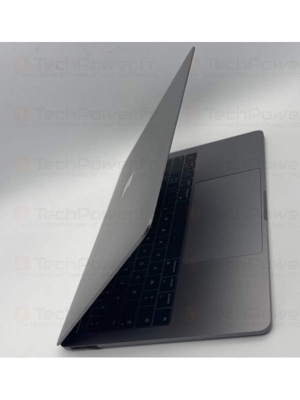 MacBook Pro 13\" Gris Sidéral, i5, 8Go, 256Go SSD