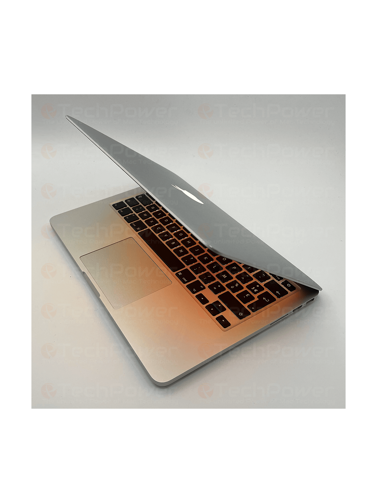 MacBook Pro Retina 13" avec Windows 10 & Office offerts